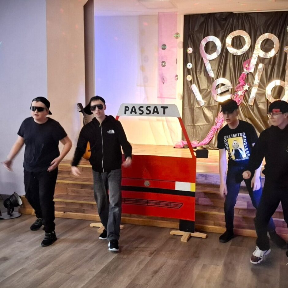 Skolēnu priekšnesums