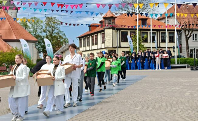 Skolēnu dalība pasākumā