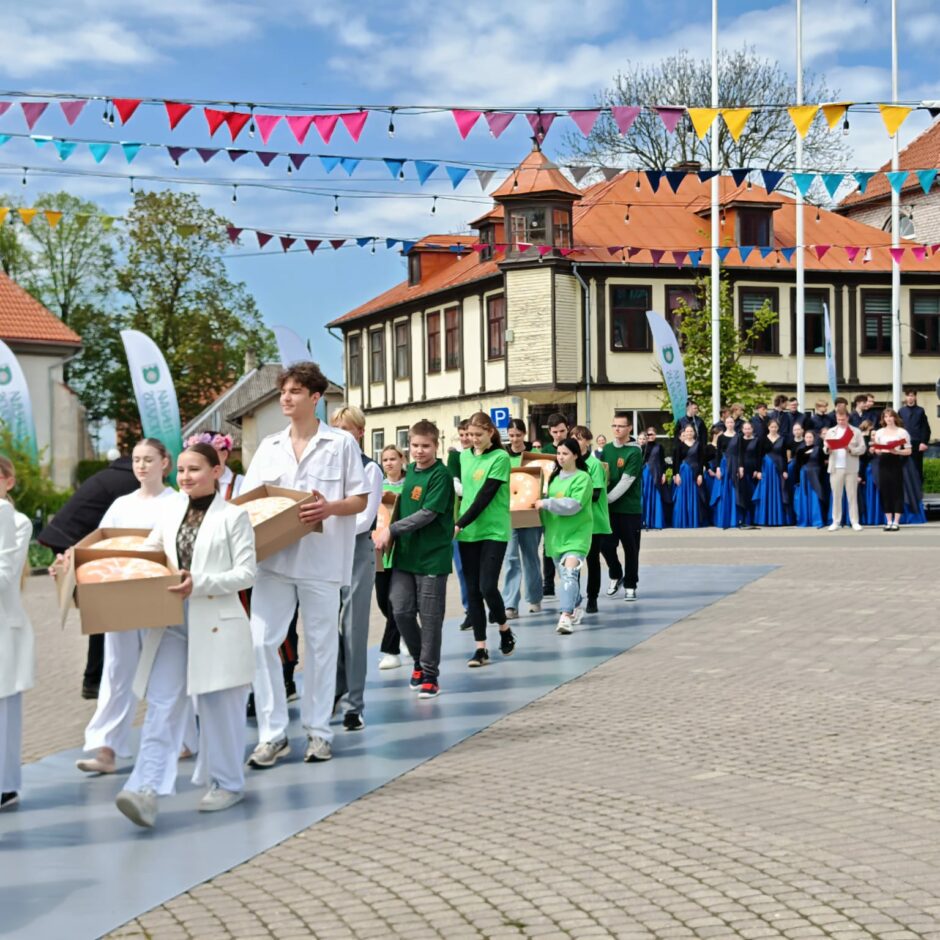 Skolēnu dalība pasākumā