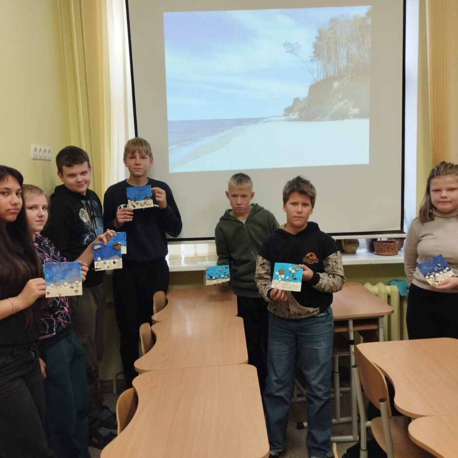 Skolēni mācās par dabu