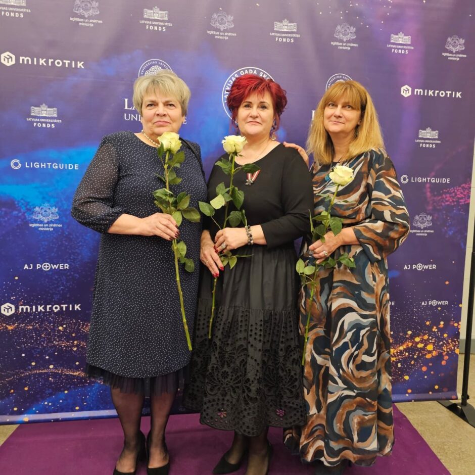 Vadības grupa apbalvošanā