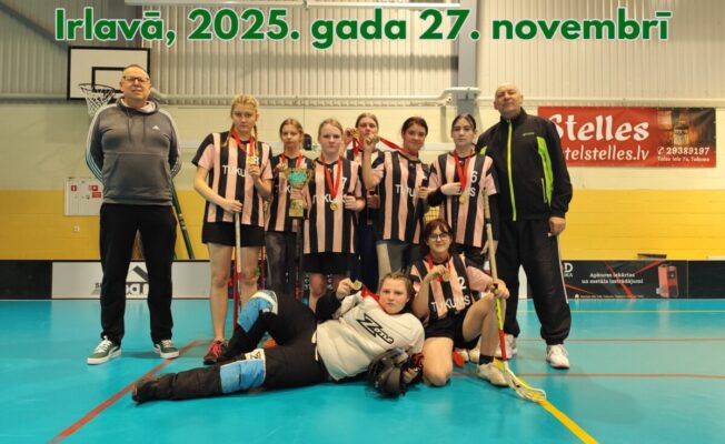 Meiteņu futbola komanda